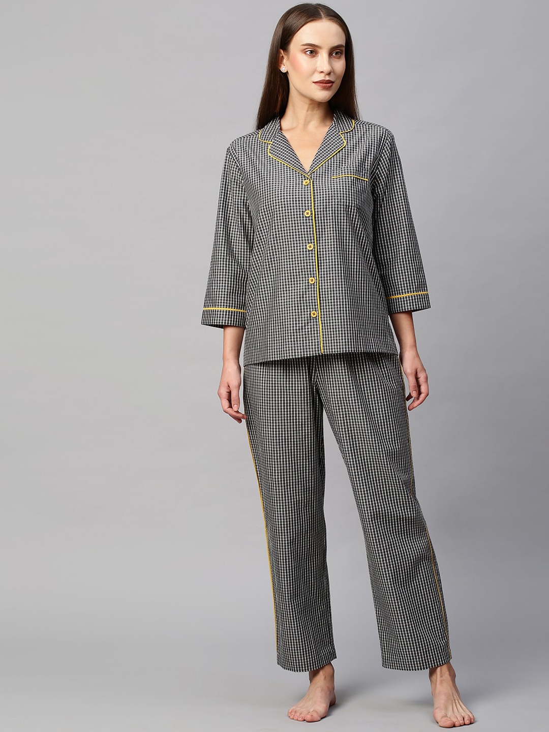 

Chemistry Women Printed Pure Cotton Night suit, Black