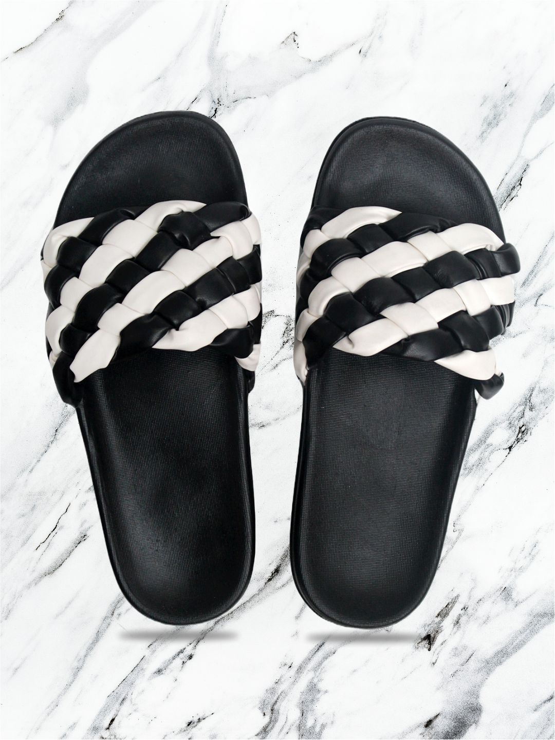 

ADIVER Women Self Design Sliders, Black