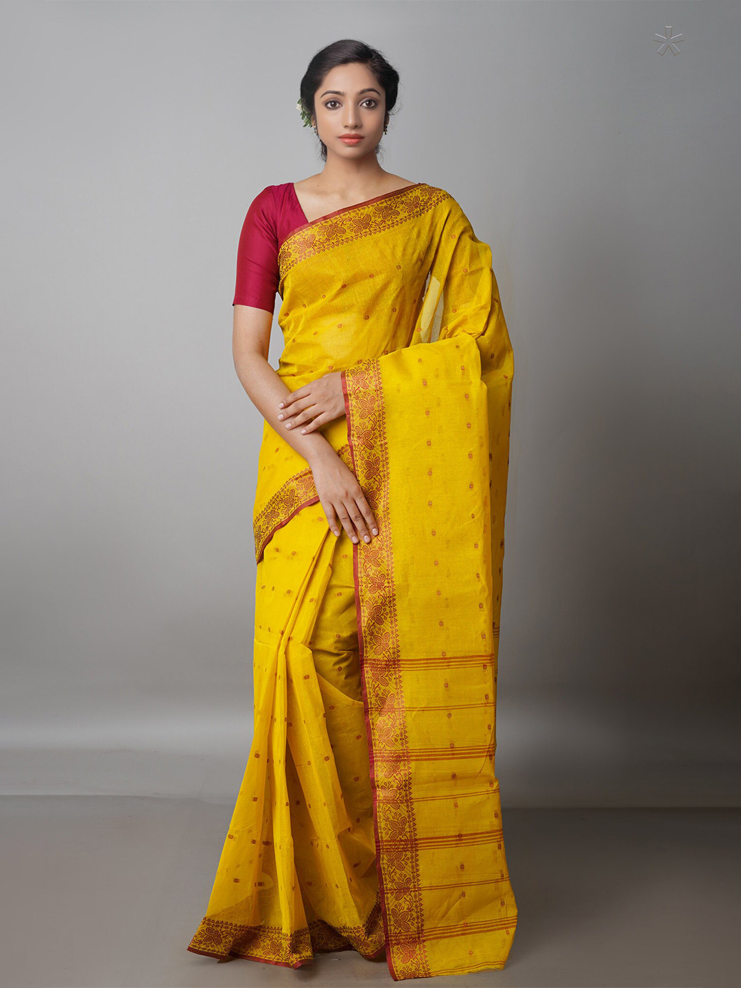 

Unnati Silks Woven Design Pure Cotton Taant Saree, Yellow