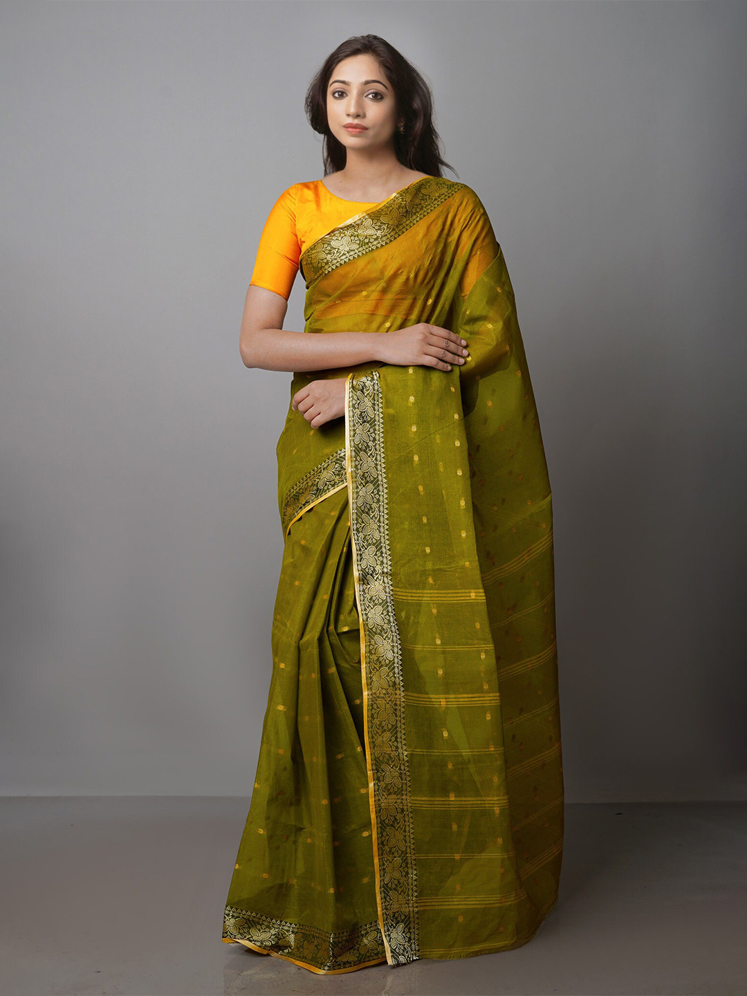 

Unnati Silks Ethnic Motifs Pure Cotton Taant Saree, Olive