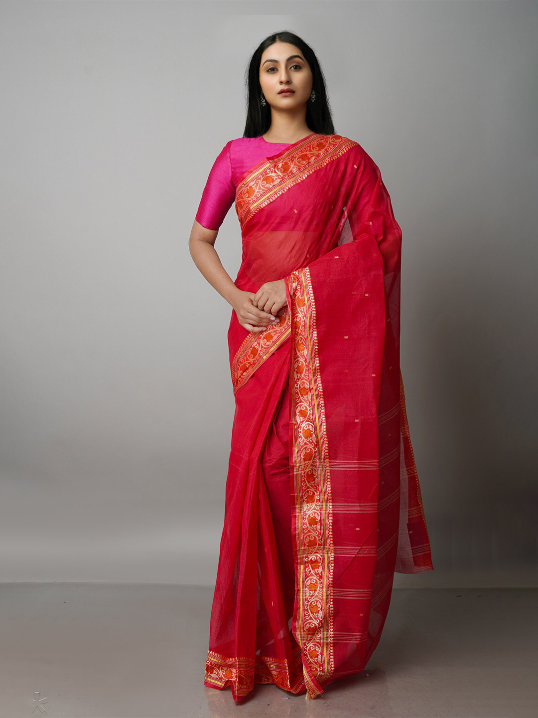 

Unnati Silks Woven Design Pure Cotton Taant Saree, Red