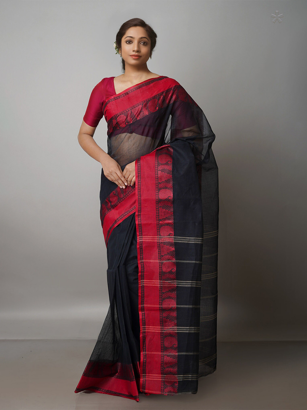 

Unnati Silks Woven Design Border Handloom Pure Cotton Saree, Black