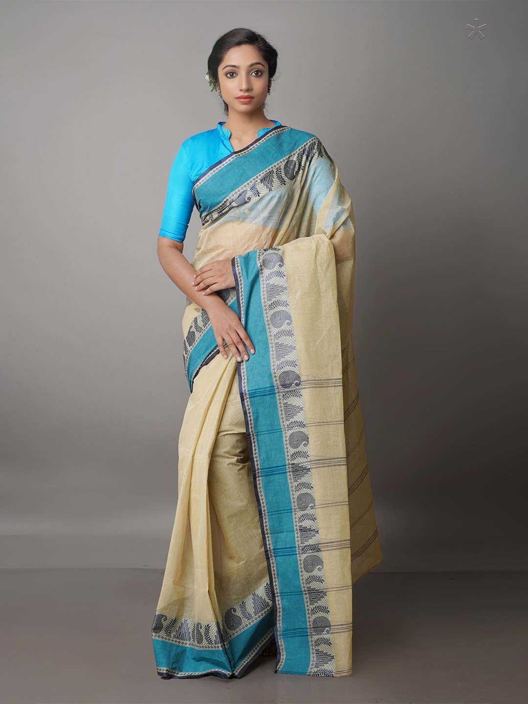 

Unnati Silks Woven Design Border Handloom Pure Cotton Saree, Cream