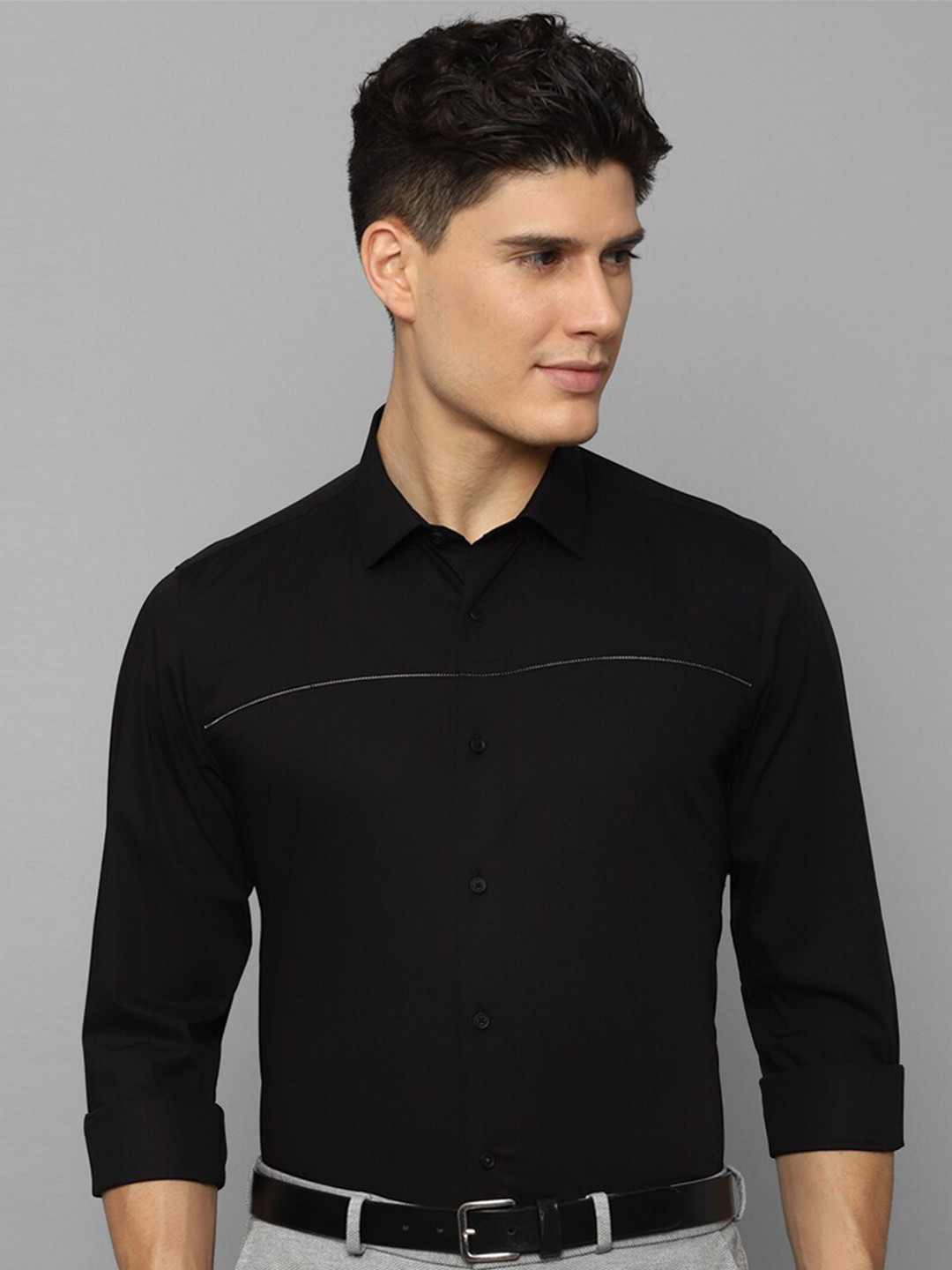 

Louis Philippe Sport Men Slim Fit Casual Shirt, Black