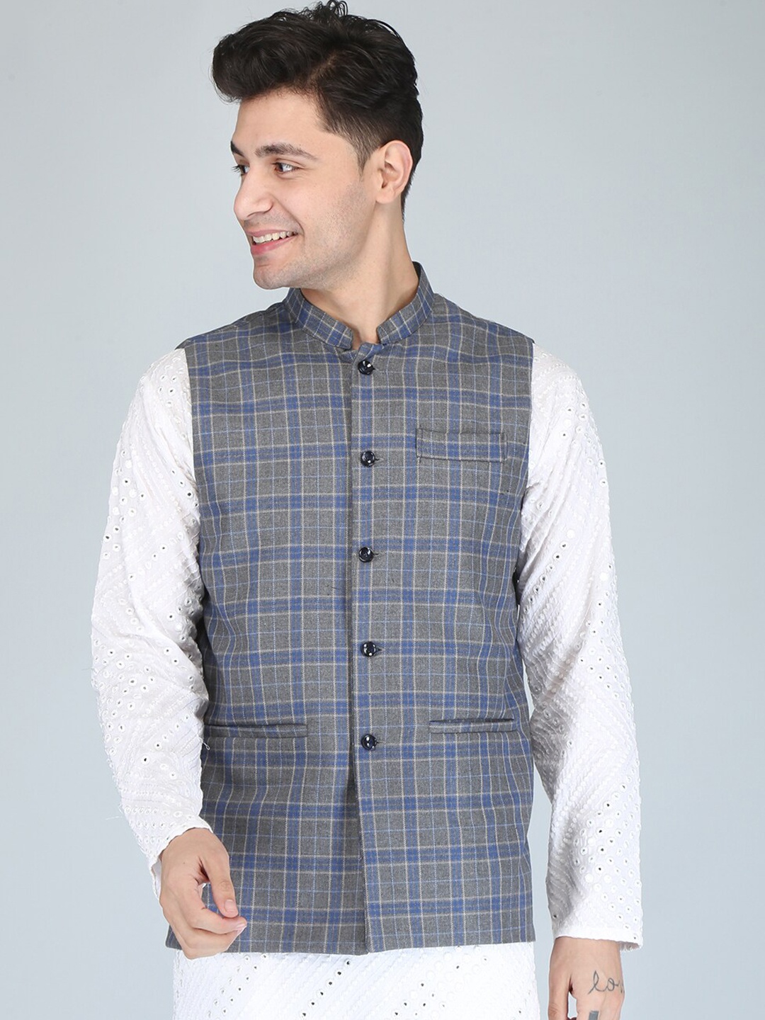 

UNCRAZY Men Checked Woven Nehru Jackets, Grey