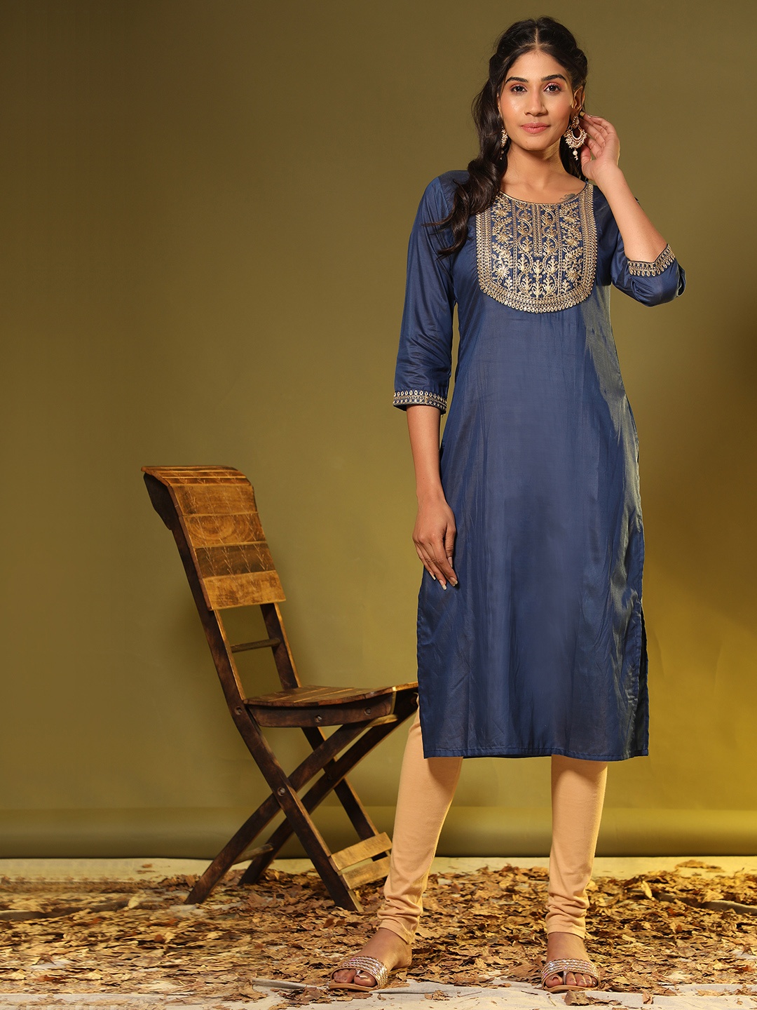 

Vbuyz Women Blue Yoke Design Thread Work Chanderi Silk Kurta