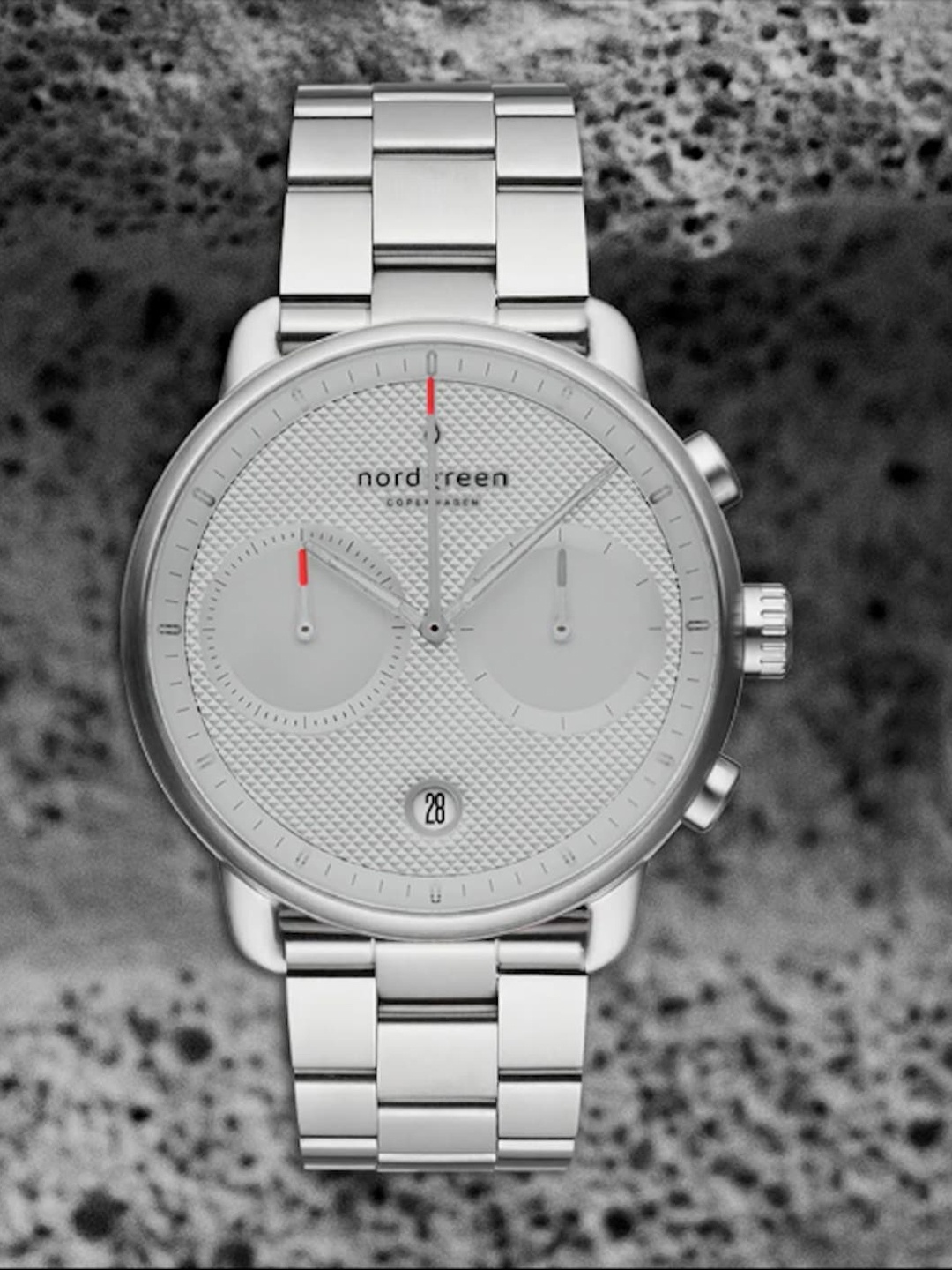 

Nordgreen Men Stainless Steel Bracelet Style Strap Analogue Chronograph Watch PI42SI3LSITG, Silver