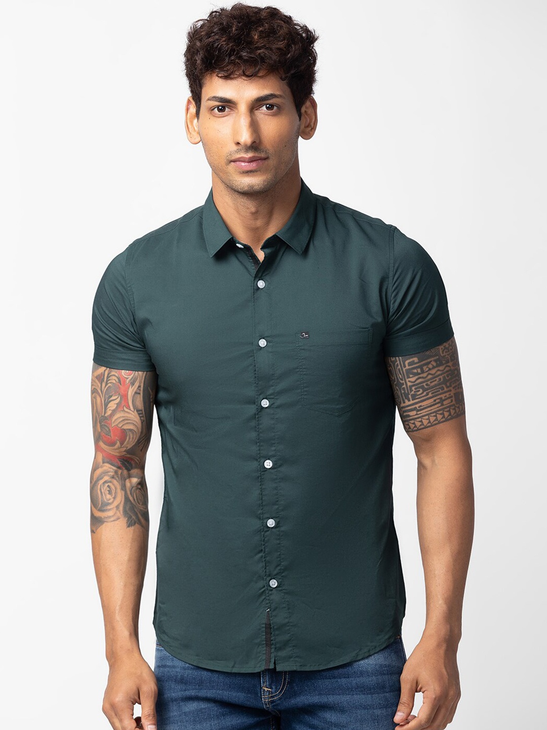 

SPYKAR Men Spread Collar Casual Shirt, Green