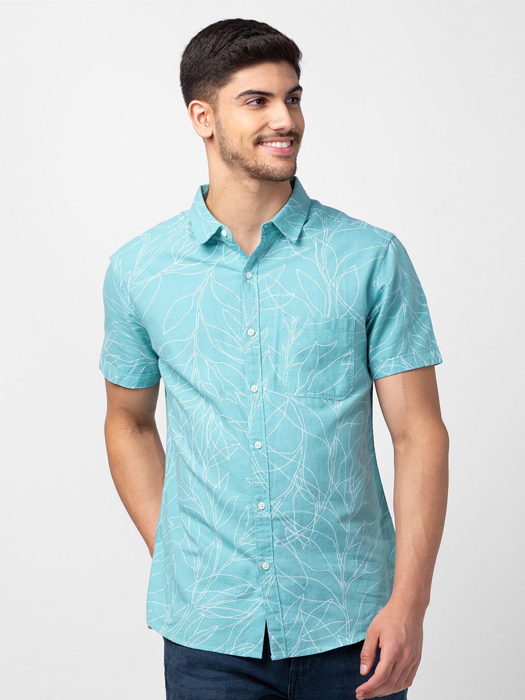 

SPYKAR Men Slim Fit Floral Printed Casual Shirt, Blue