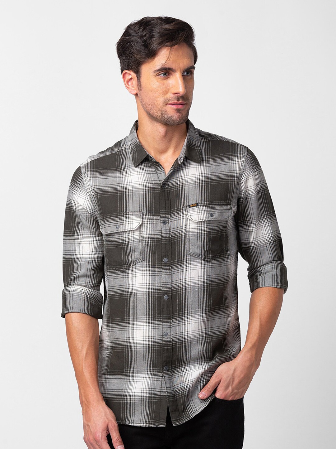 

SPYKAR Men Slim Fit Checked Cotton Casual Shirt, Green