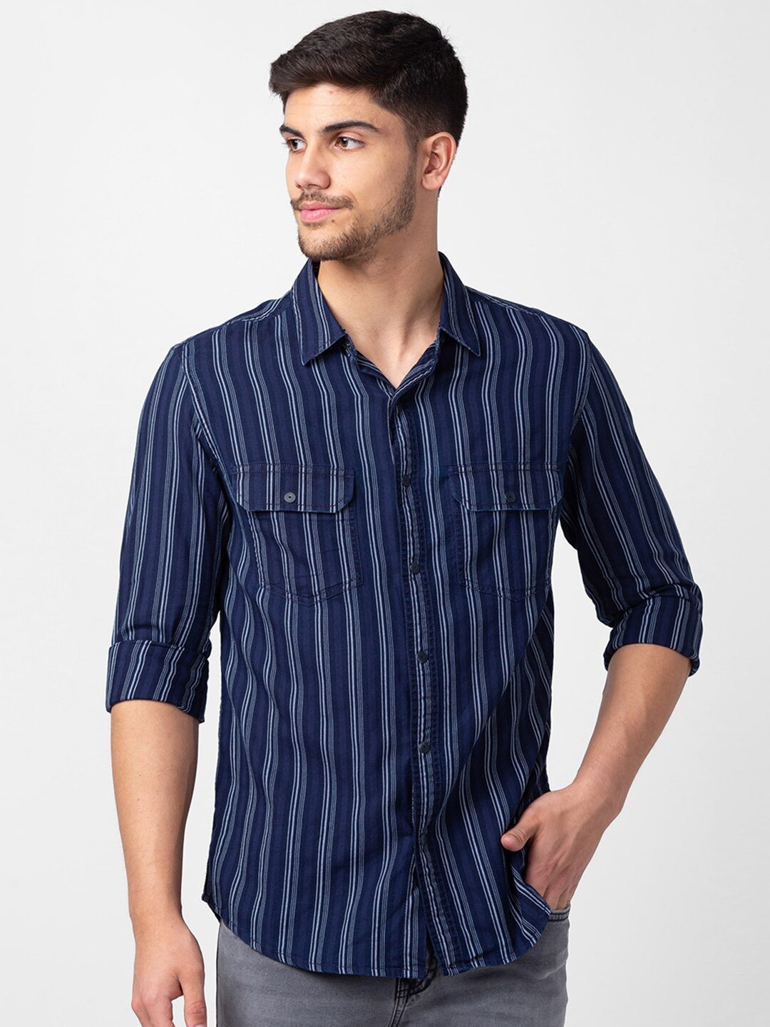 

SPYKAR Men Slim Fit Striped Casual Shirt, Blue