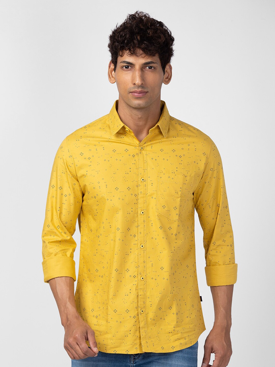 

SPYKAR Men Plus Size Conversational Printed Casual Shirt, Yellow