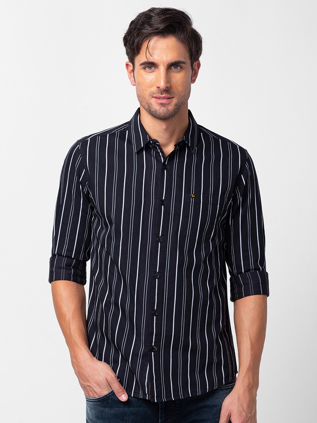 

SPYKAR Men Cotton Slim Fit Striped Casual Shirt, Black