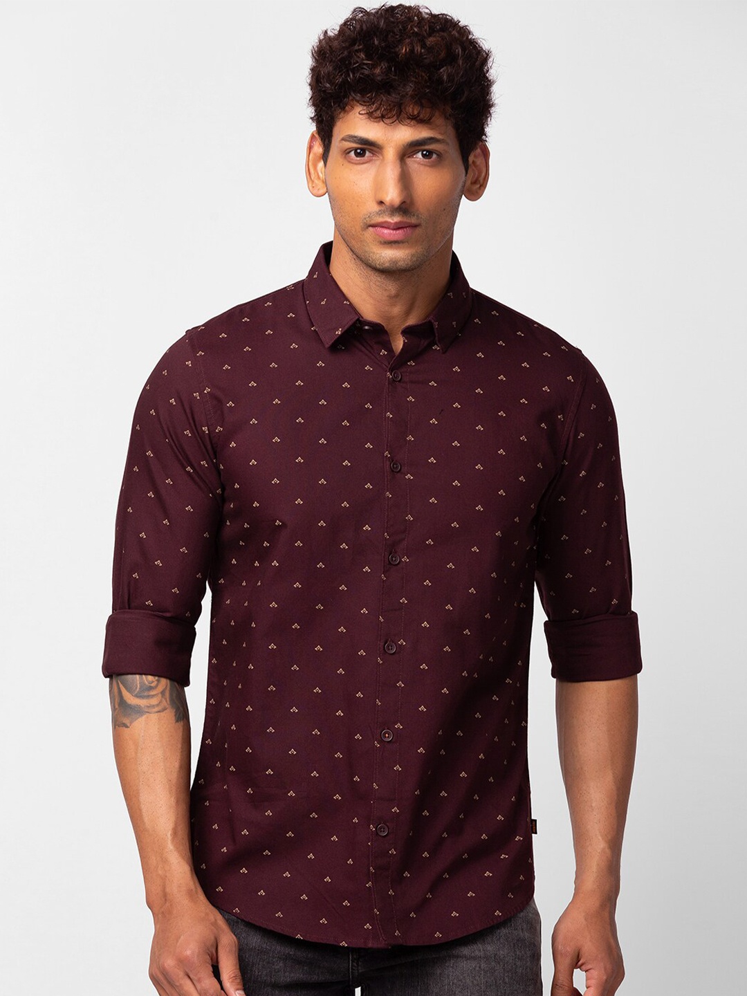 

SPYKAR Men Cotton Printed Casual Shirt, Burgundy