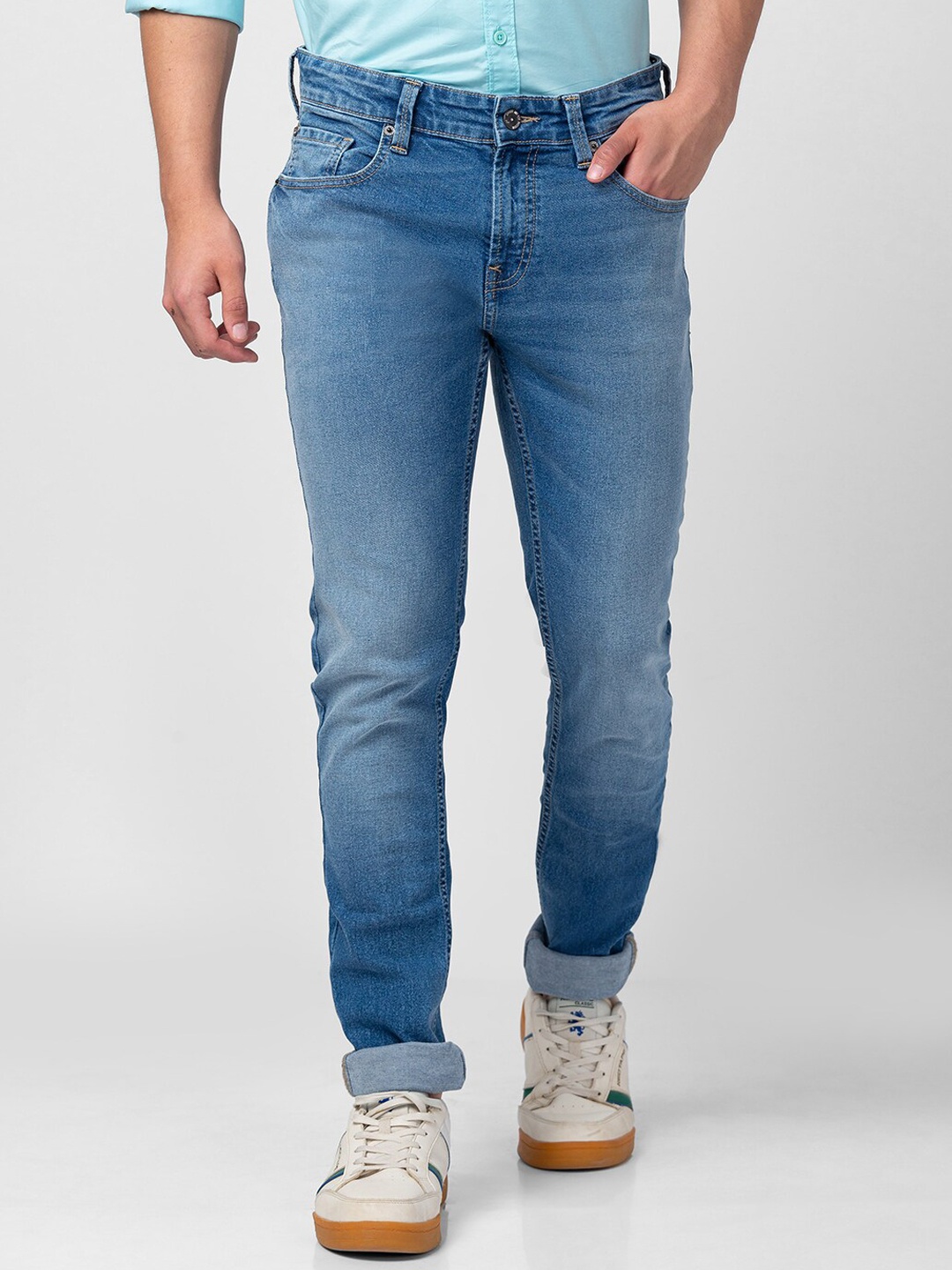 

SPYKAR Men Slim Fit Low-Rise Light Fade Stretchable Jeans, Blue