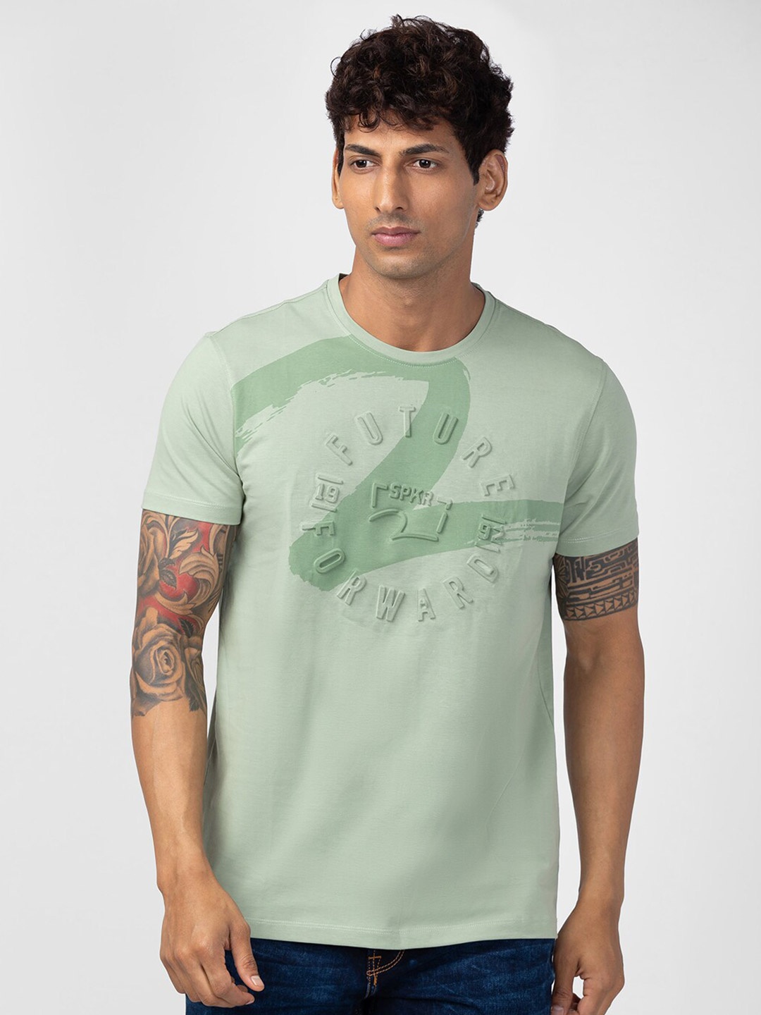 

SPYKAR Men Typography Printed Cotton T-shirt, Green