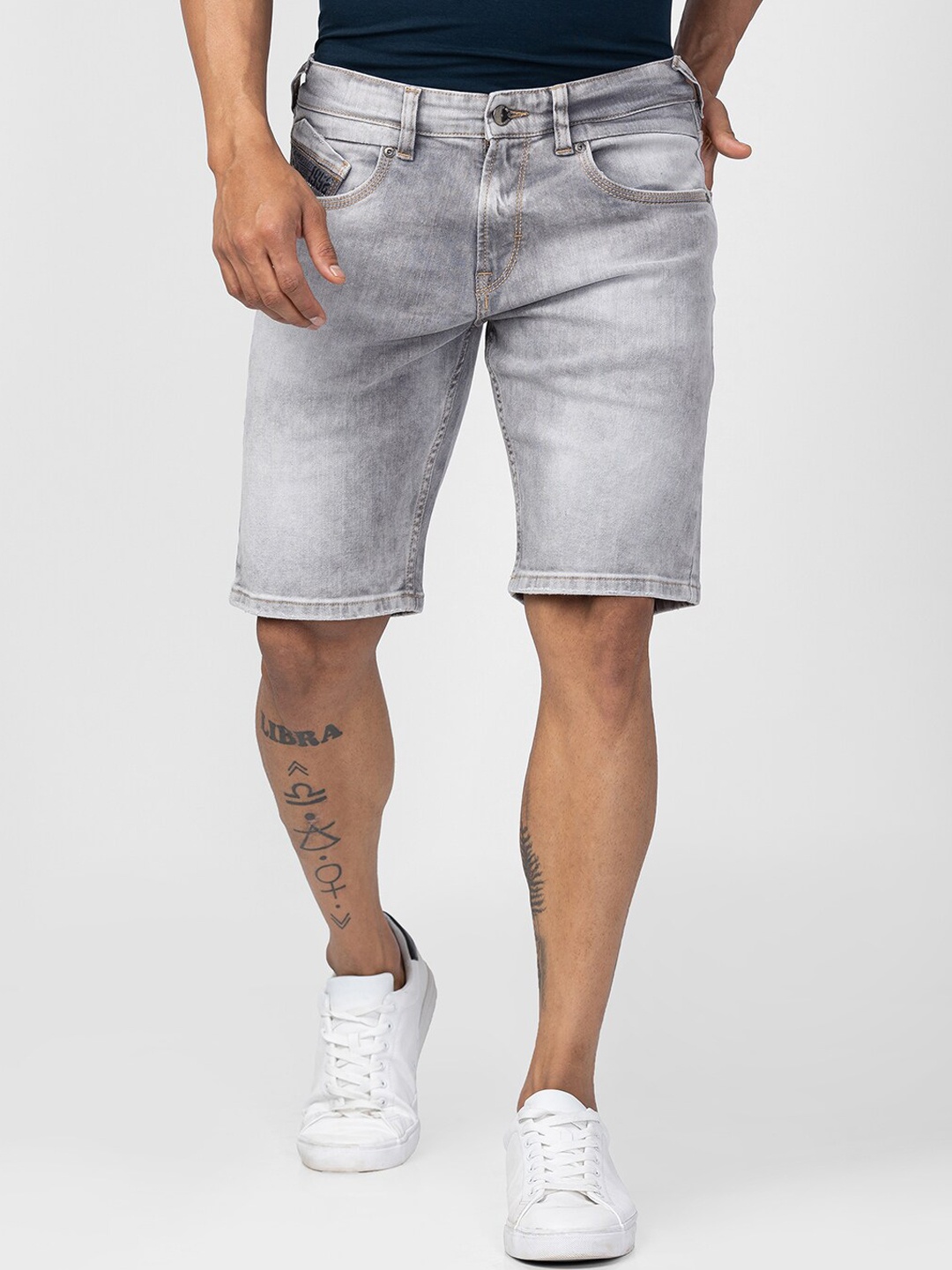 

SPYKAR Men Washed Denim Shorts, Grey