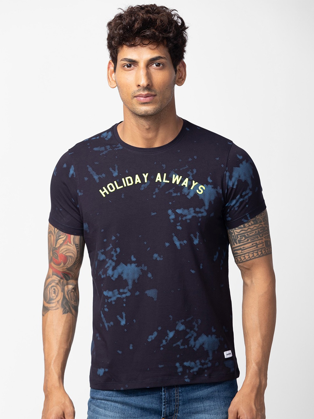 

SPYKAR Men Printed Slim Fit Round Neck T-shirt, Navy blue