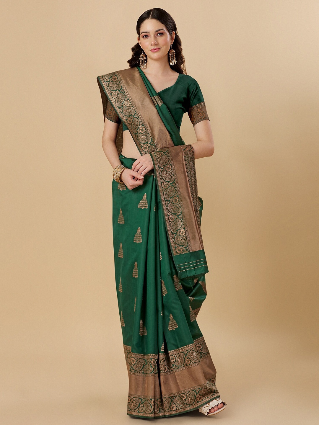 

Fashion Booms Woven Design Zari Art Silk Kanjeevaram Saree, Green
