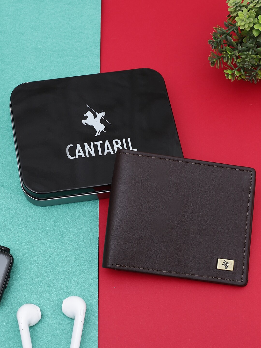 

Cantabil Men Leather Two Fold Wallet, Brown