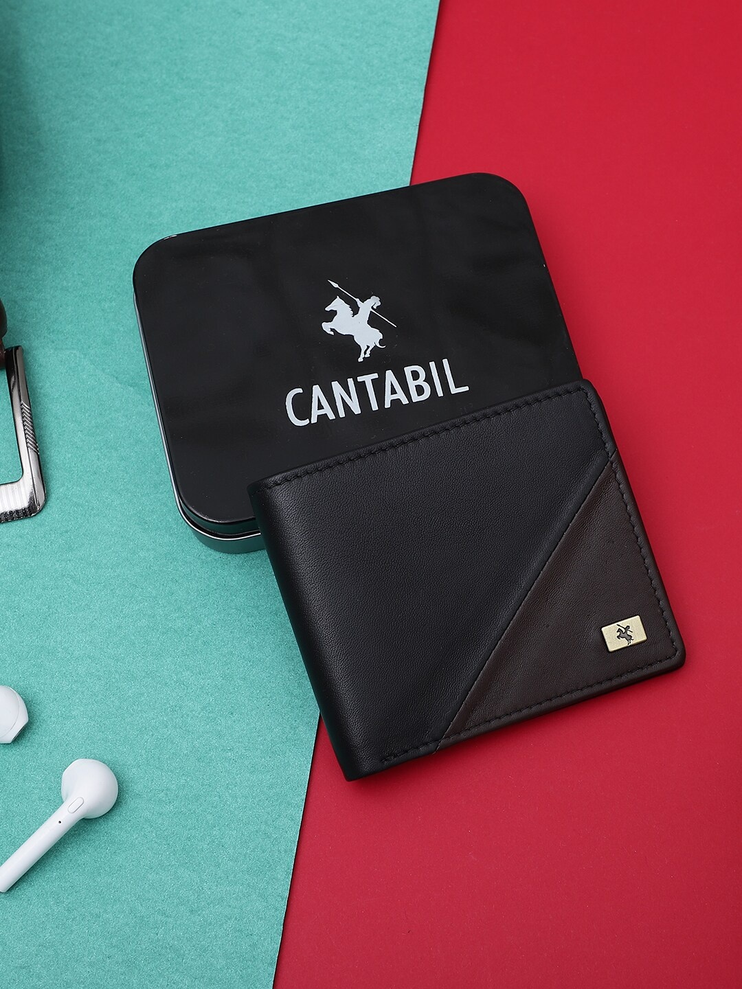 

Cantabil Men Leather Two Fold Wallet, Black
