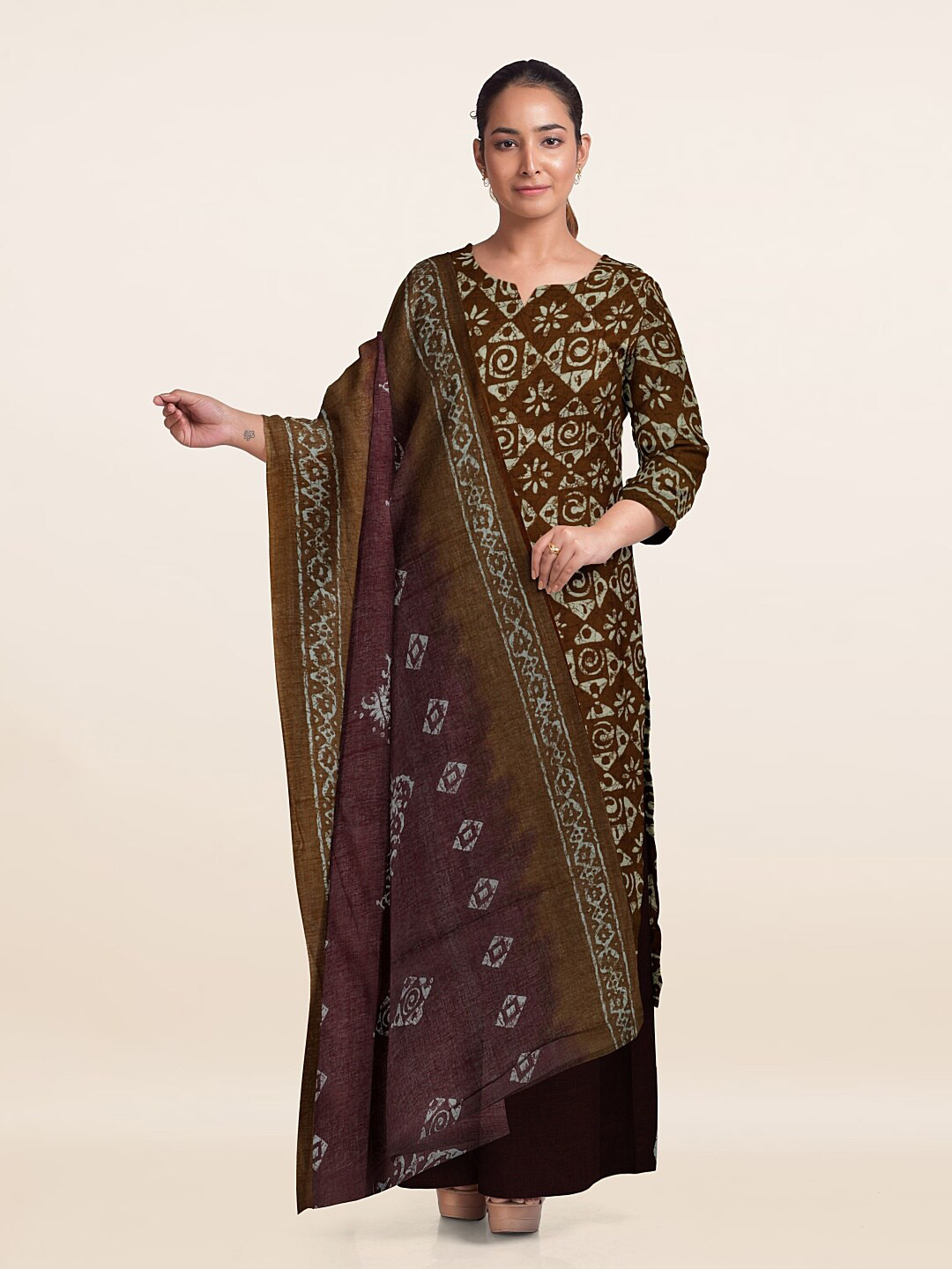 

Pothys Ethnic Motifs Printed Unstitched Dress Material, Brown