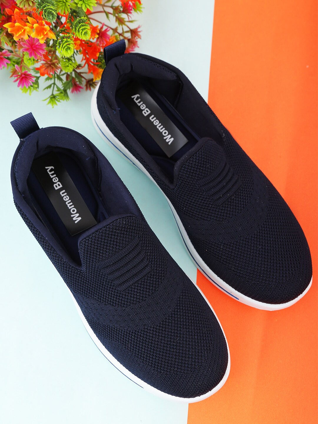 

WOMENS BERRY Women Woven Design Slip-On Sneakers, Blue