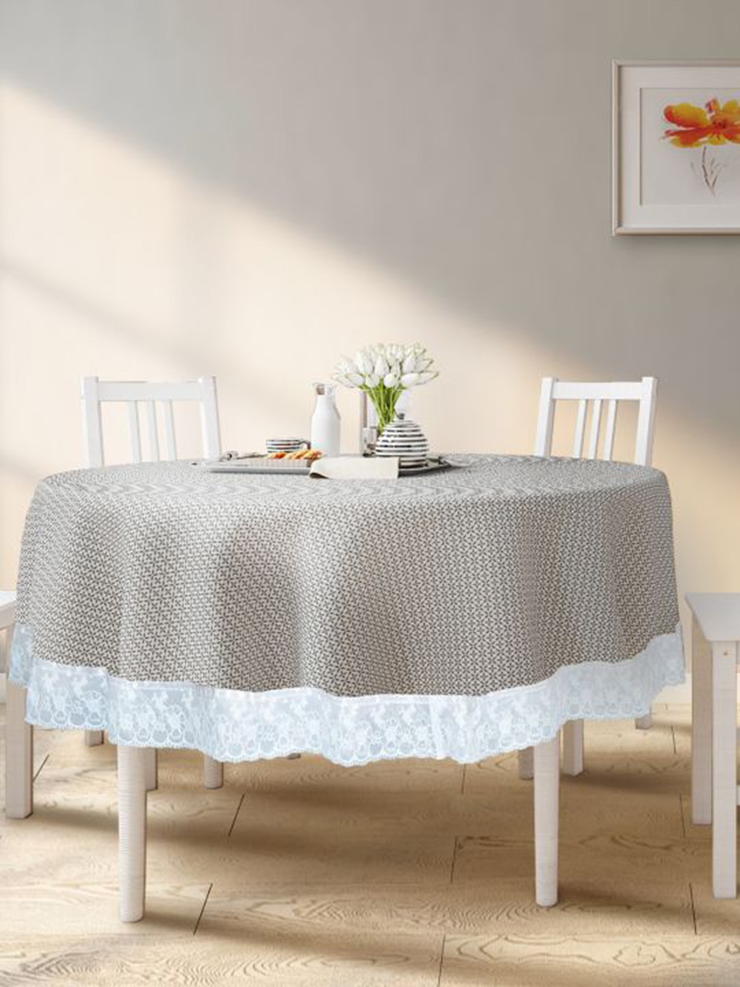 

BIANCA White & Grey Floral Printed 4 Seater Round Dining Table Cover