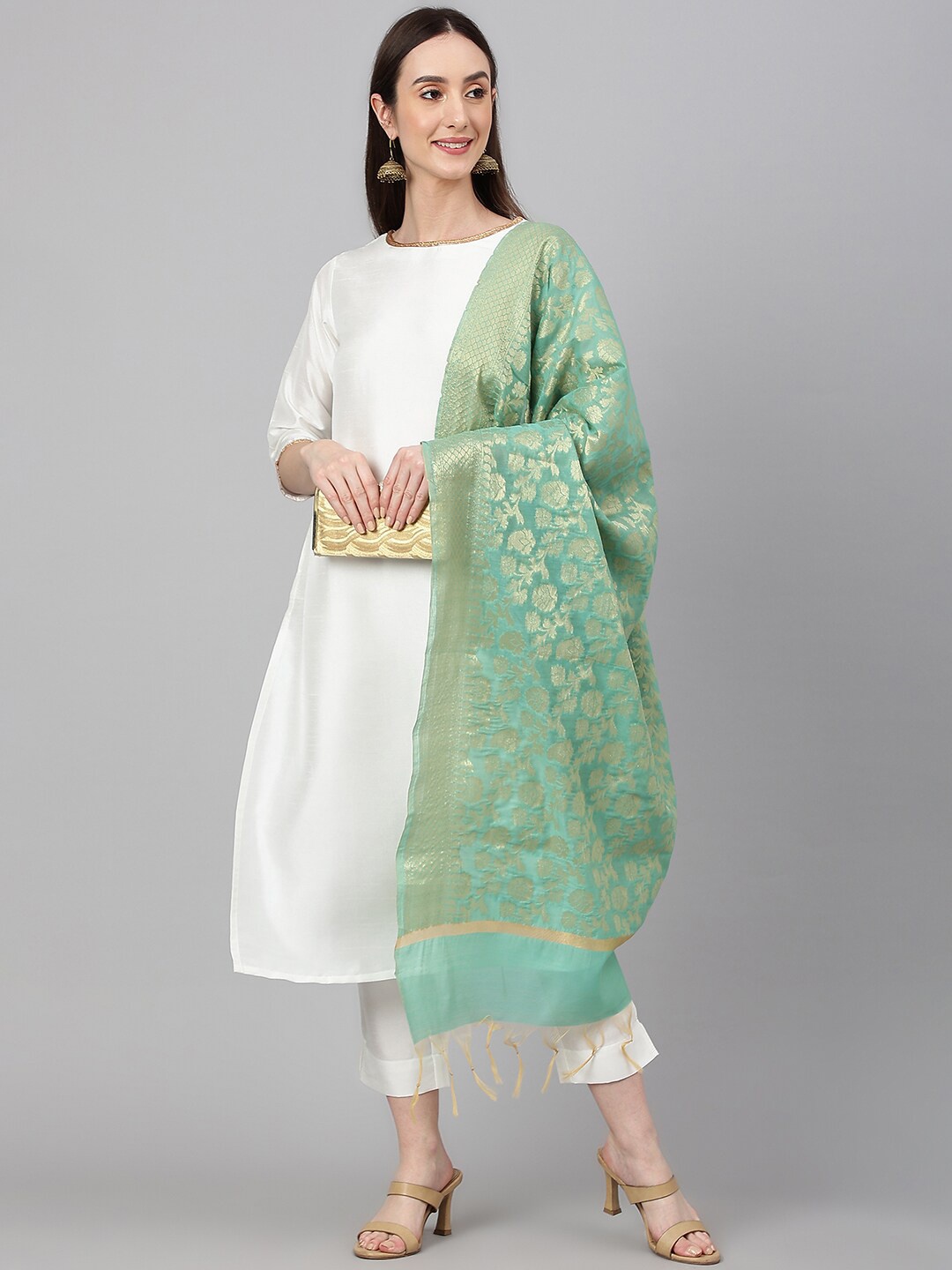 

Janasya Women Off-White Crepe Silk Solid Kurta with Pant and Dupatta