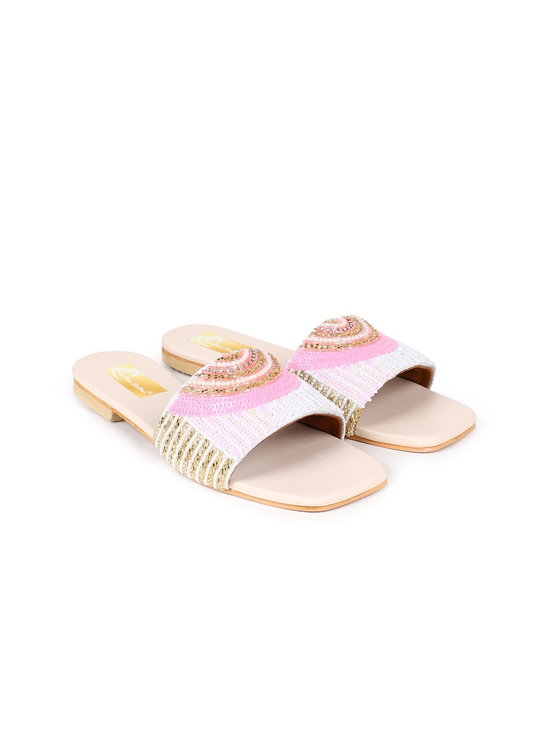 

The Desi Dulhan Women Embellished Ethnic Open Toe Flats, White