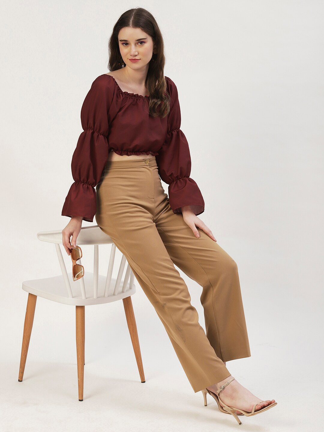 

DressBerry Maroon Square Neck Balloon Sleeves Blouson Crop Top