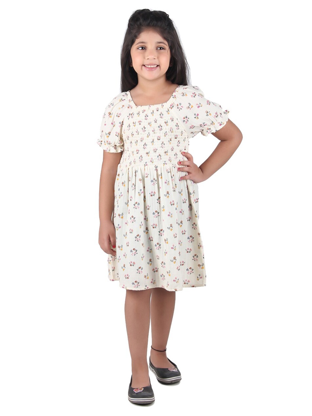 

Miyo Girls Floral Cotton Dress, Off white