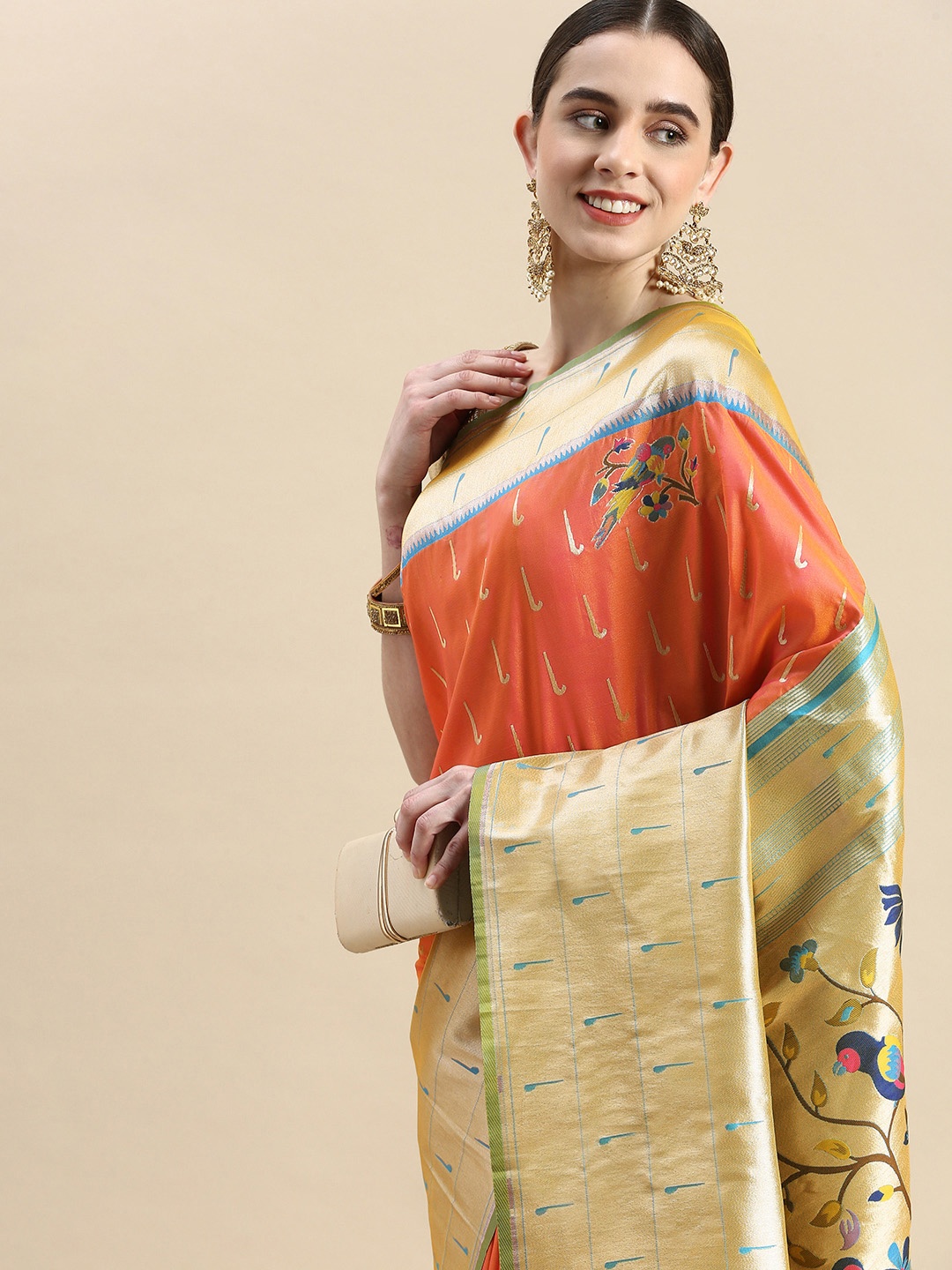 

VISHNU WEAVES Woven Design Ethnic Motifs Zari Pure Silk Banarasi Saree, Peach