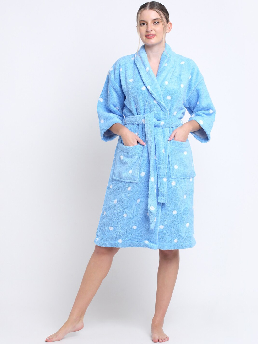 

MYTRIDENT Blue Polka Dot Textured Bathrobe