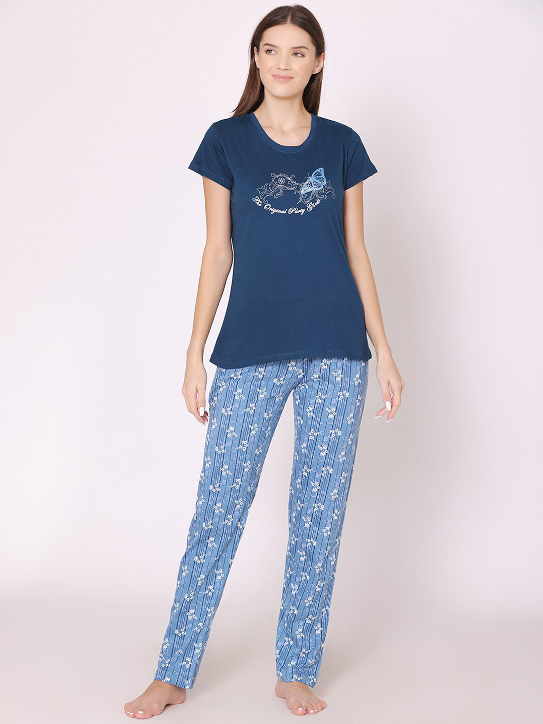 

Bodycare Women Printed Pure Cotton Night suit, Teal