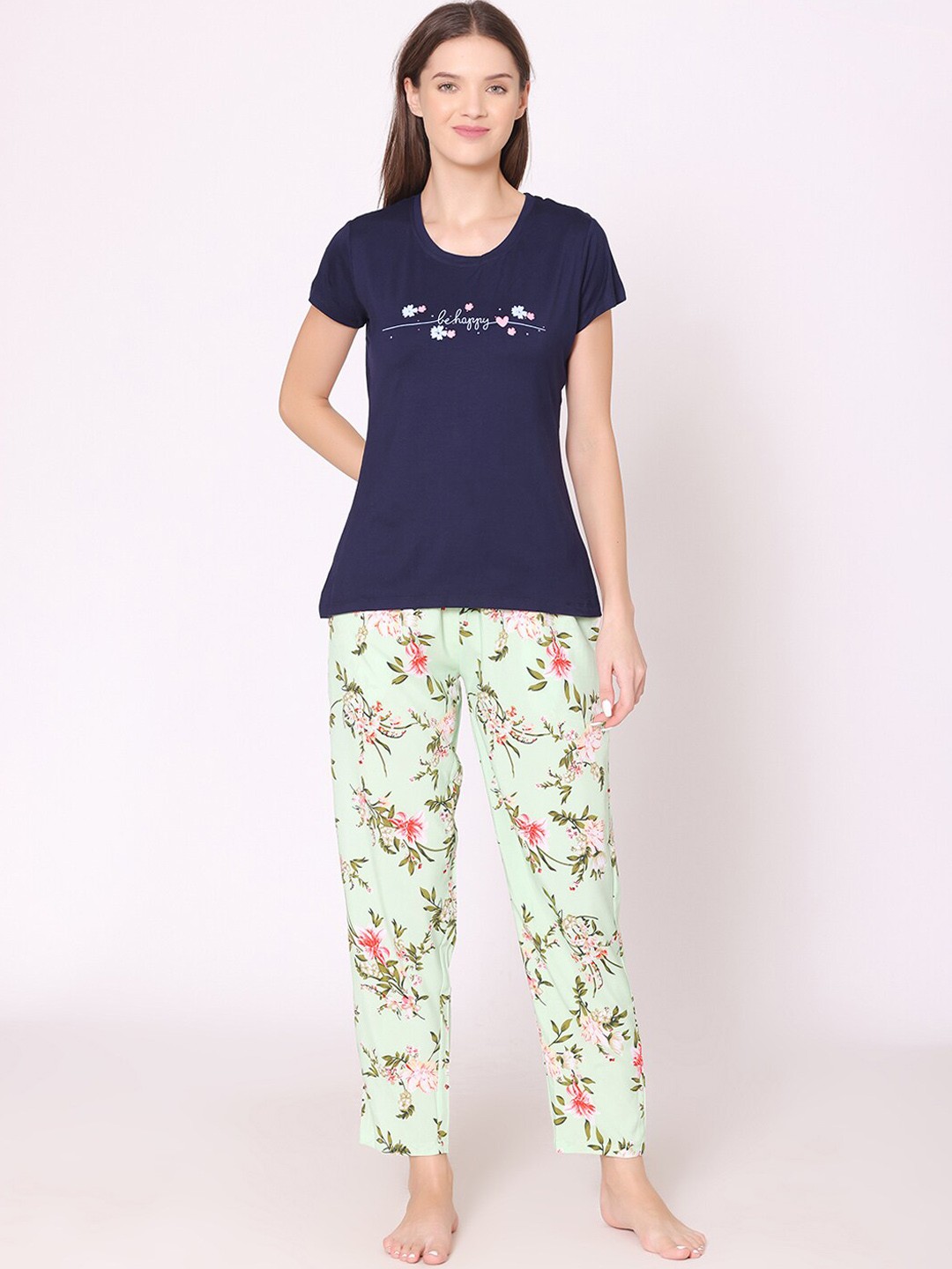 

Bodycare Women Floral Printed Night suit, Navy blue