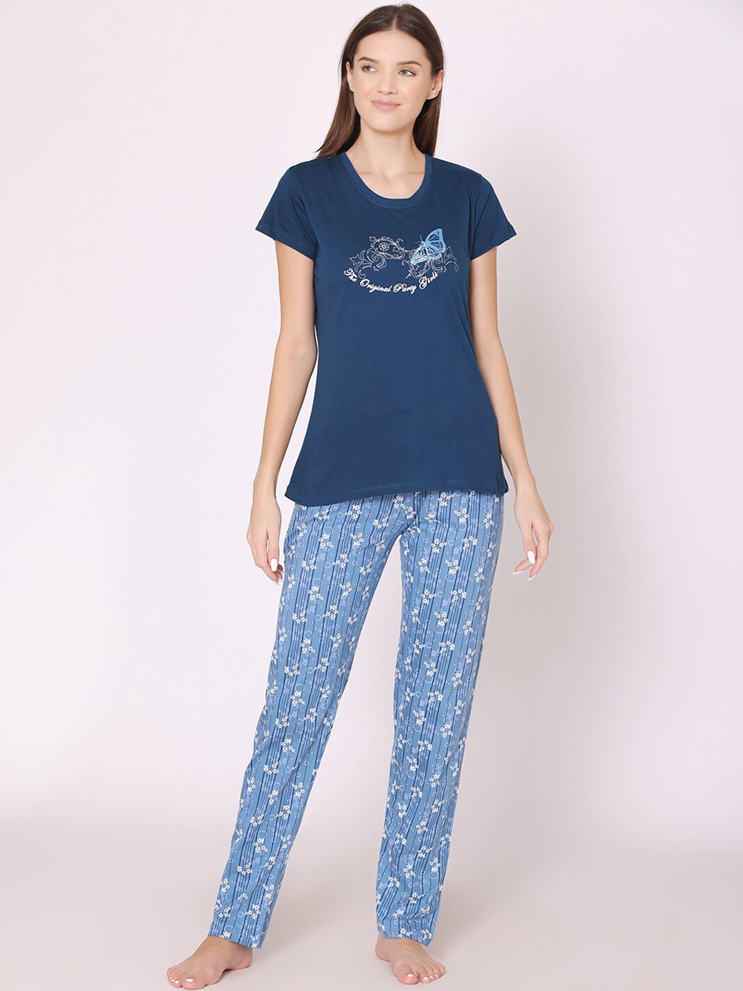 

Bodycare Women Printed Pure Cotton Night suit, Teal