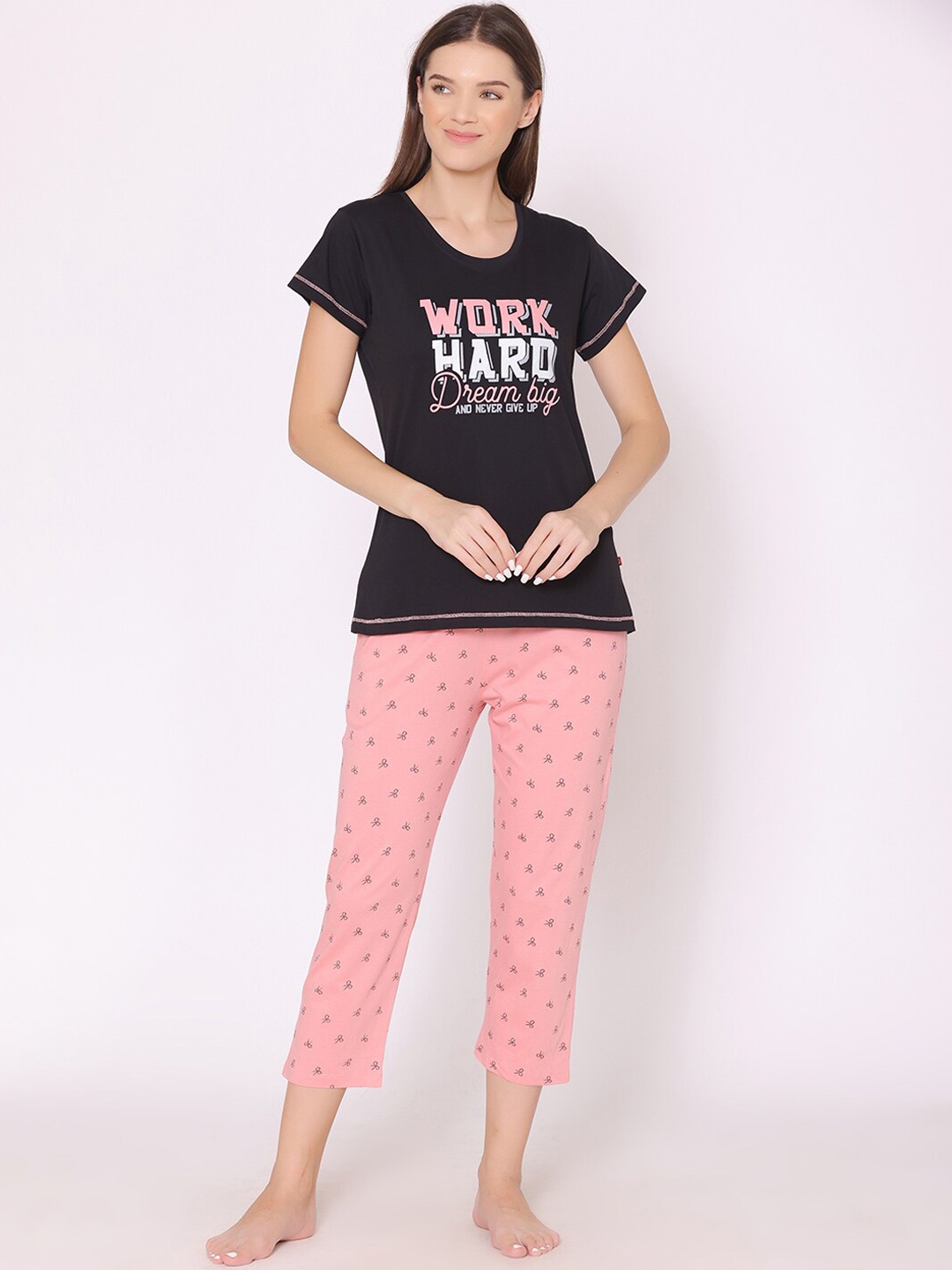 

Bodycare Women Typography Printed Night suit, Black