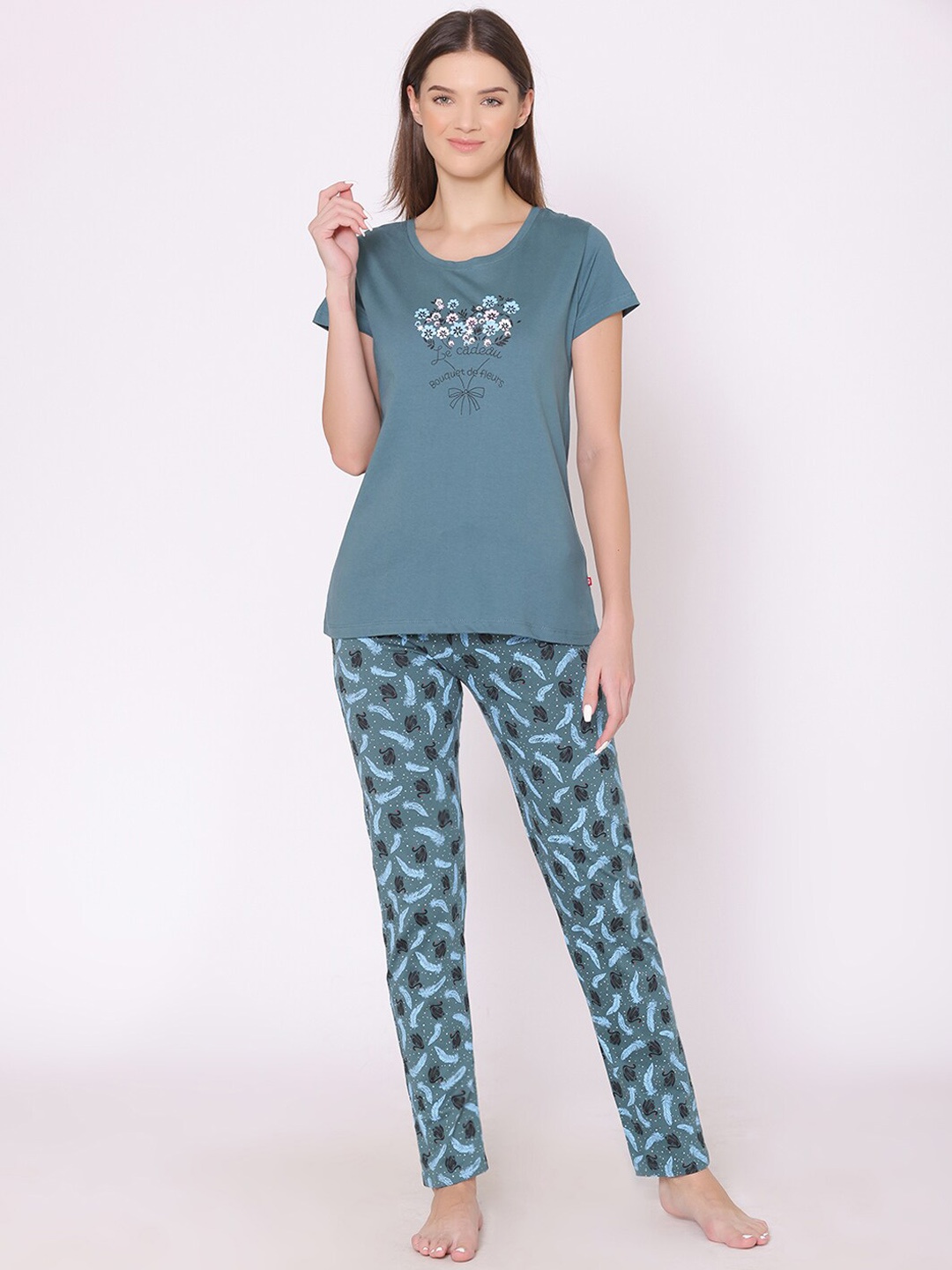 

Bodycare Women Printed Pure Cotton Night suit, Green