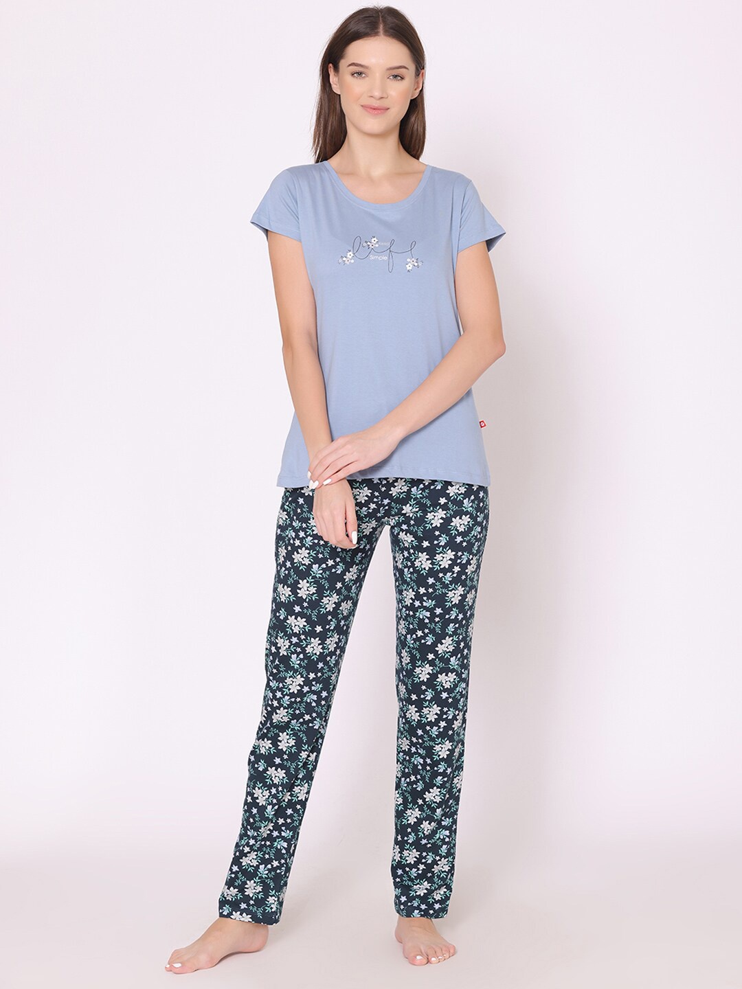 

Bodycare Women Printed Pure Cotton Night suit, Blue