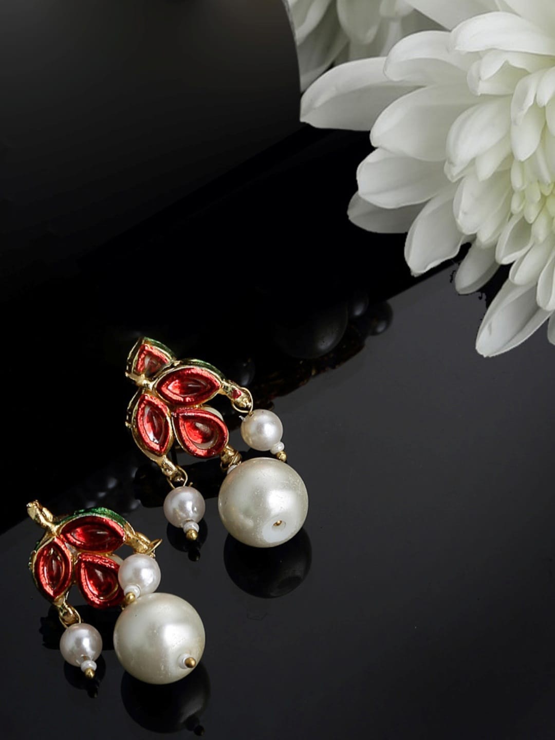 

DUGRISTYLE Gold-Plated Kundan & Pearls Classic Drop Earrings, Red