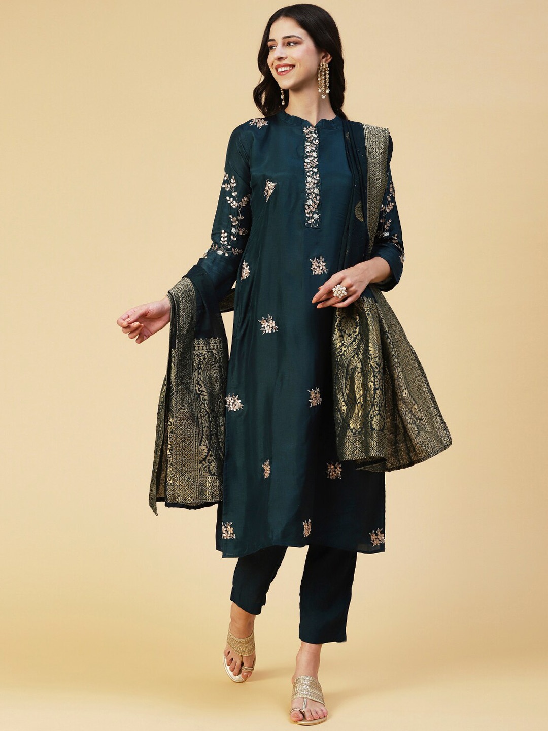 

FASHOR Women Teal Embroidered Gotta Patti Kurta with Trousers & With Dupatta