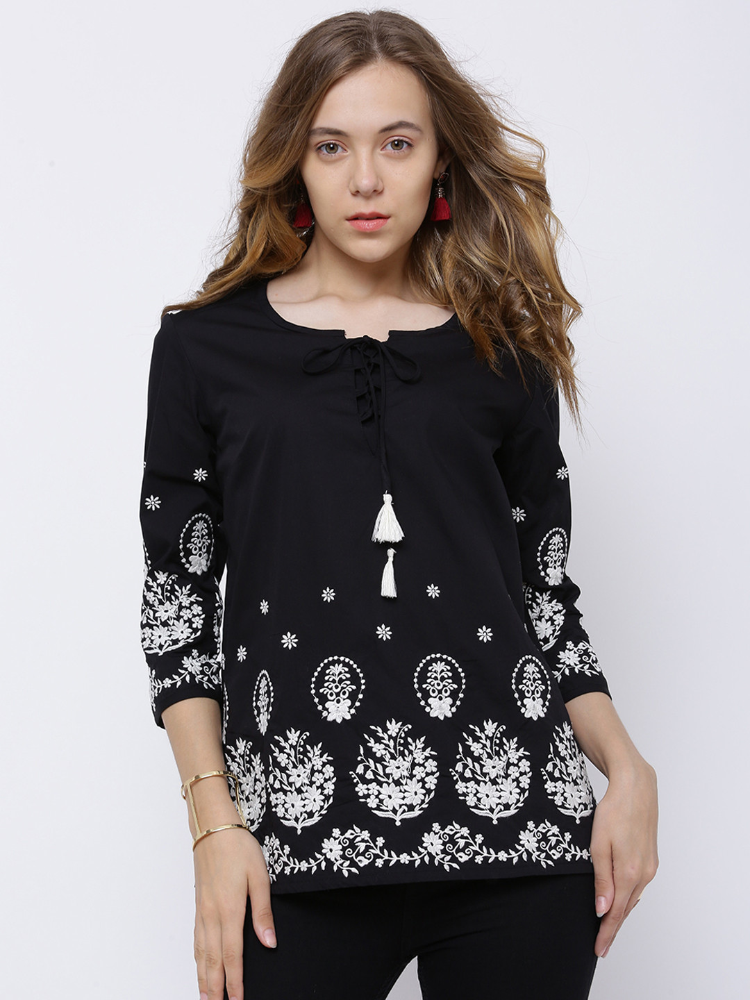 

Tokyo Talkies Women Black Solid Top
