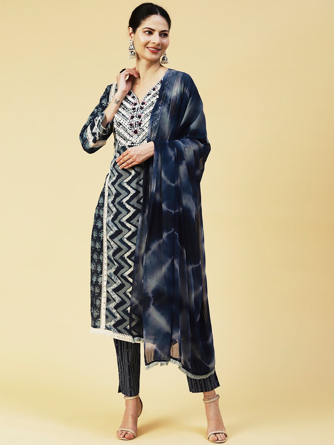 

FASHOR Women Printed Mirror Work Pure Cotton Kurta with Trousers & Dupatta, Navy blue