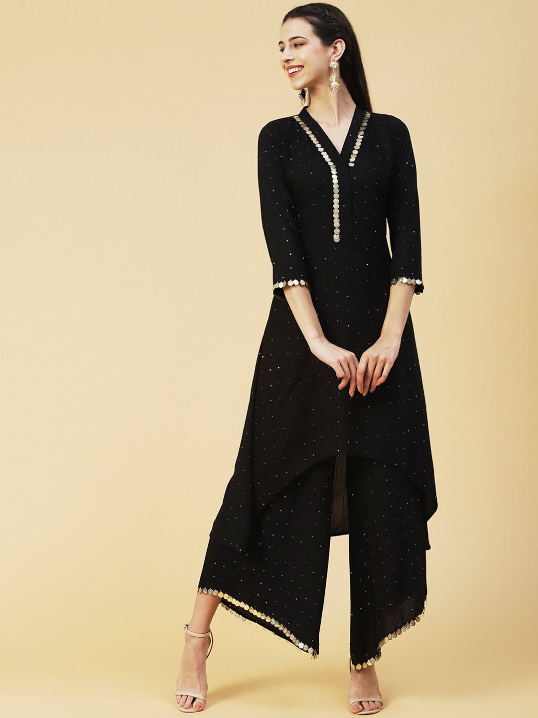 

FASHOR Women Sequinned Asymmetric Co-ords, Black