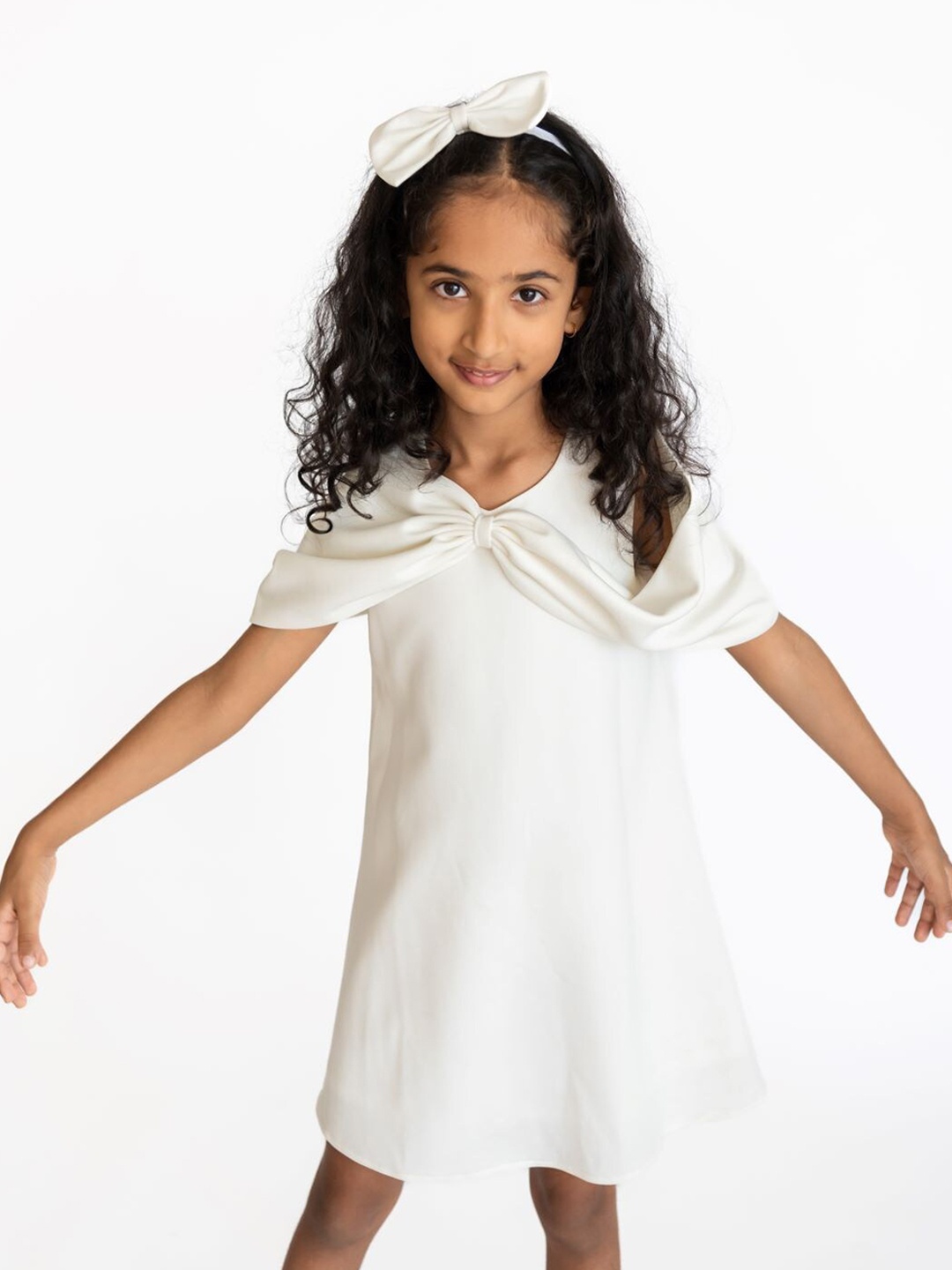 

A Little Fable Girls Round Neck Bow Detailed A-Line Dress, Off white