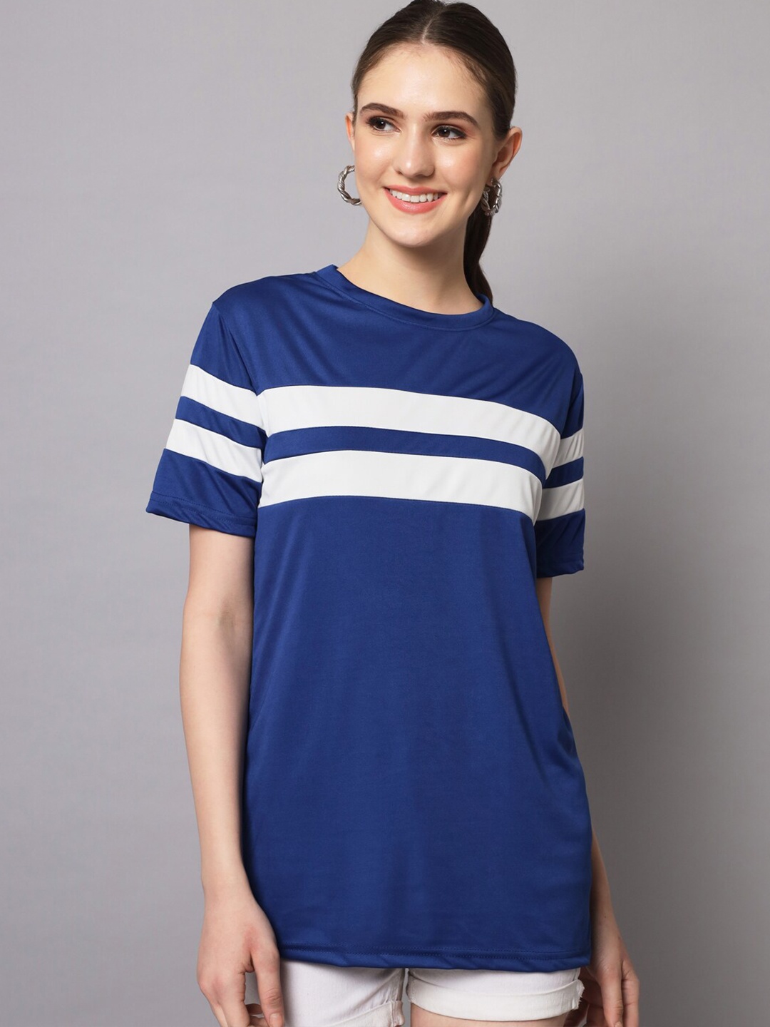 

Rodzen Women Colourblocked T-shirt, Blue