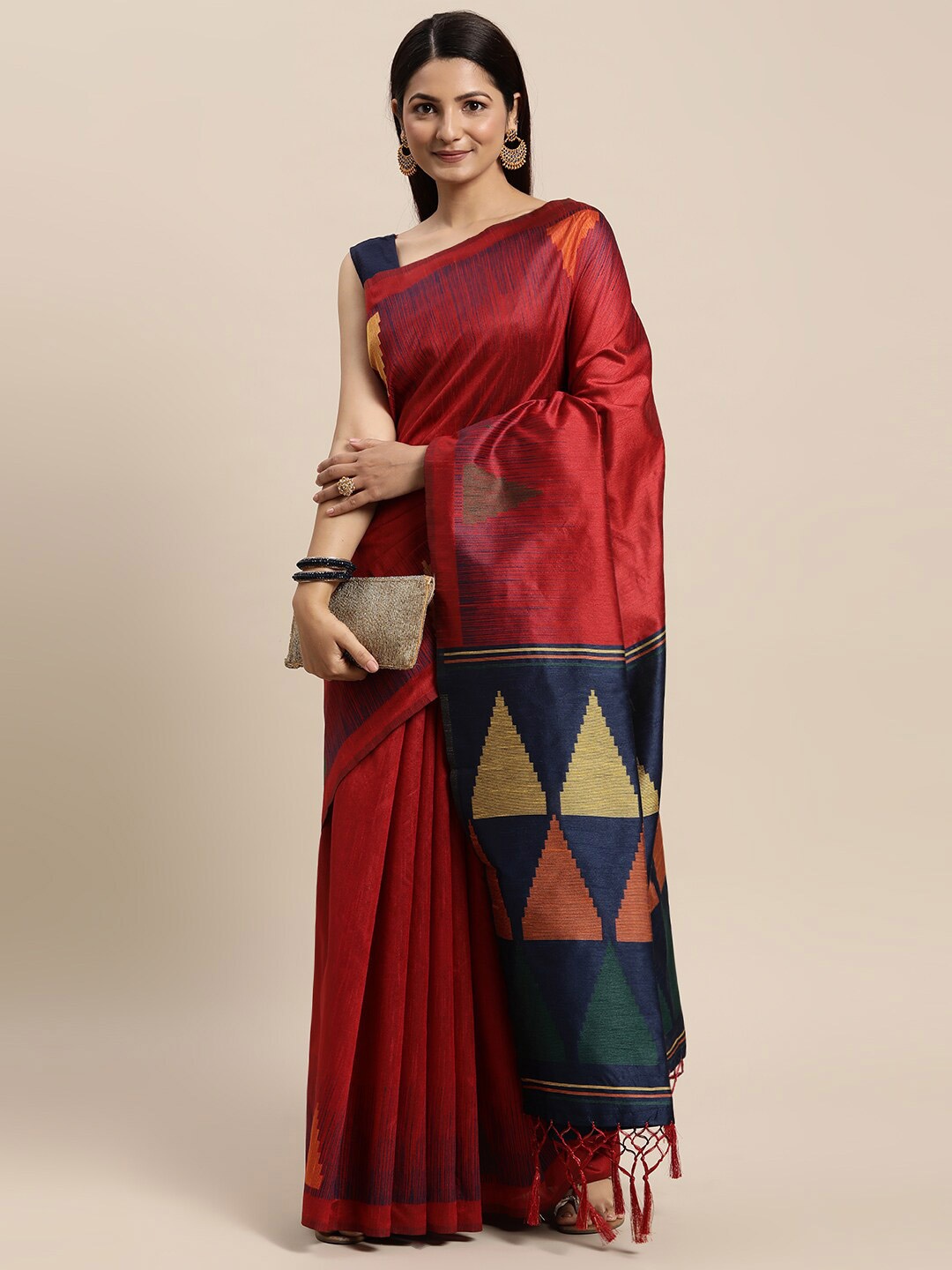 

AYKA CLOTHINGS Ethnic Motifs Kanjeevaram Saree, Maroon