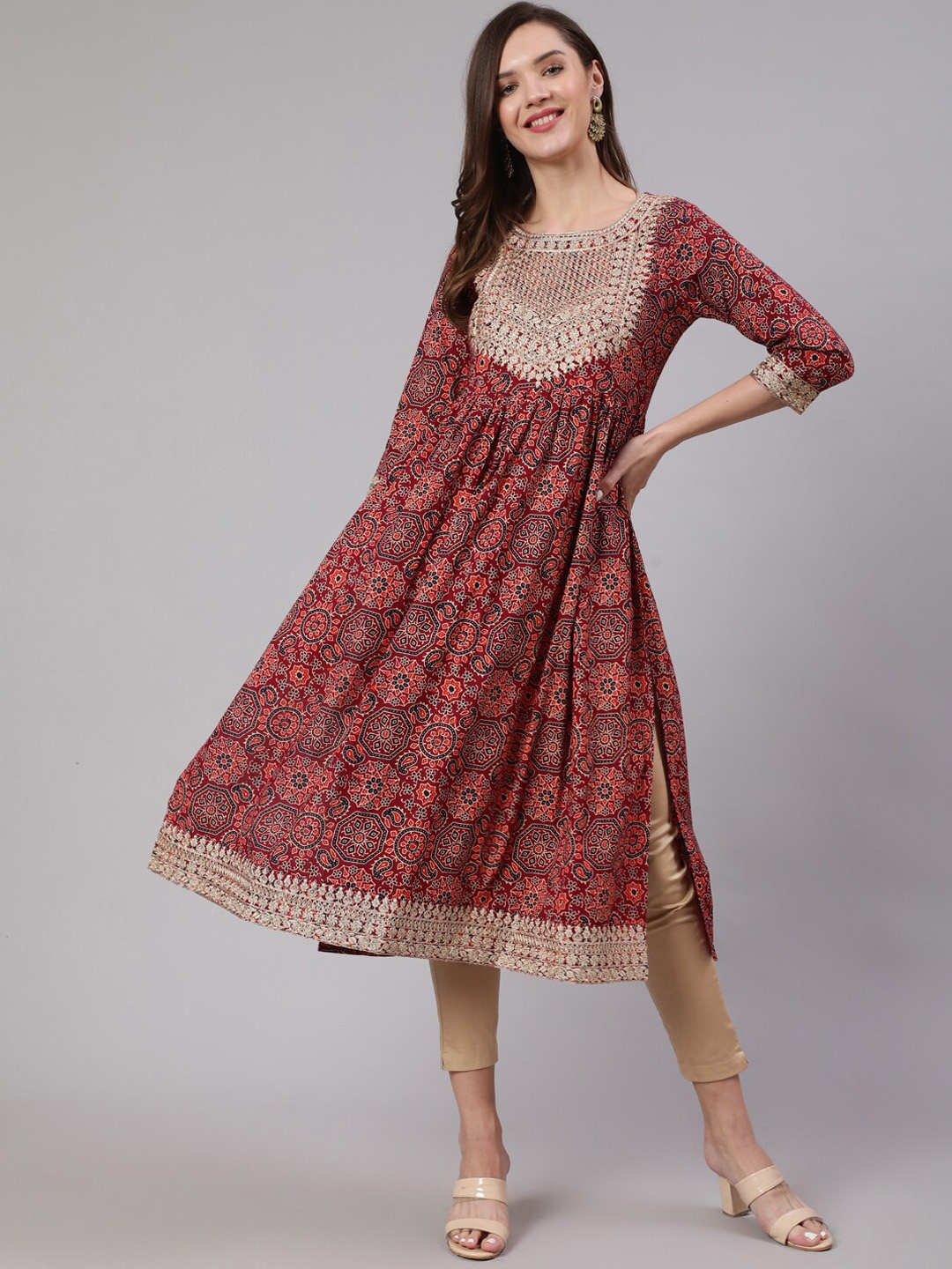 

Nehamta Women Ethnic Motifs Printed Anarkali Cotton Kurta, Rust