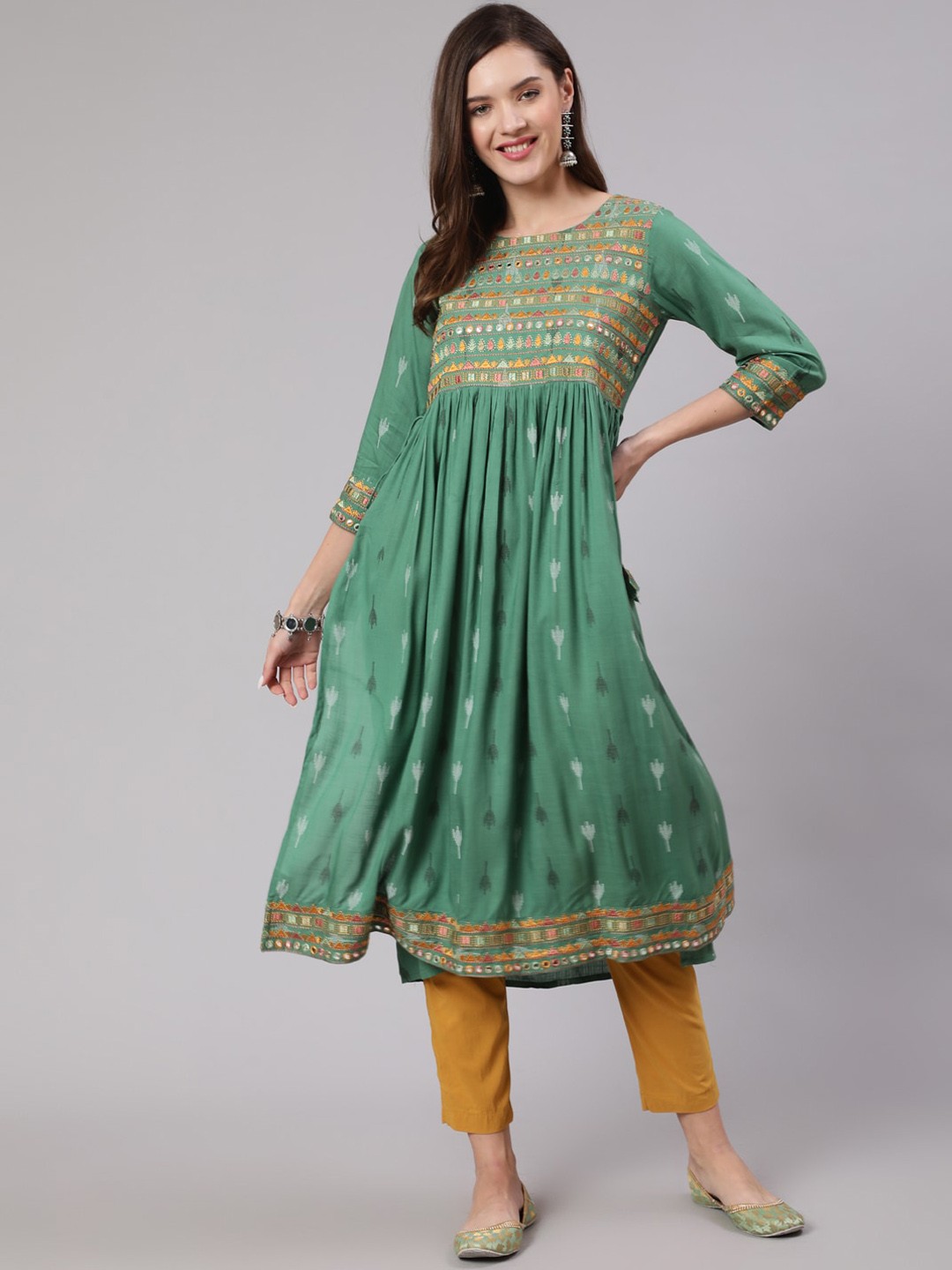 

Nehamta Women Floral Printed Mirror Work Anarkali Kurta, Green